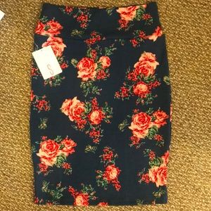 Lularoe floral Cassie